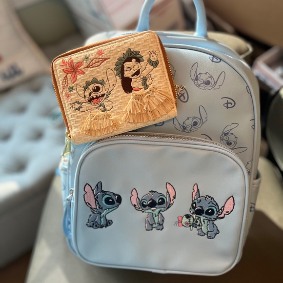 Stitch backpack and wallet - Picture 1 of 3